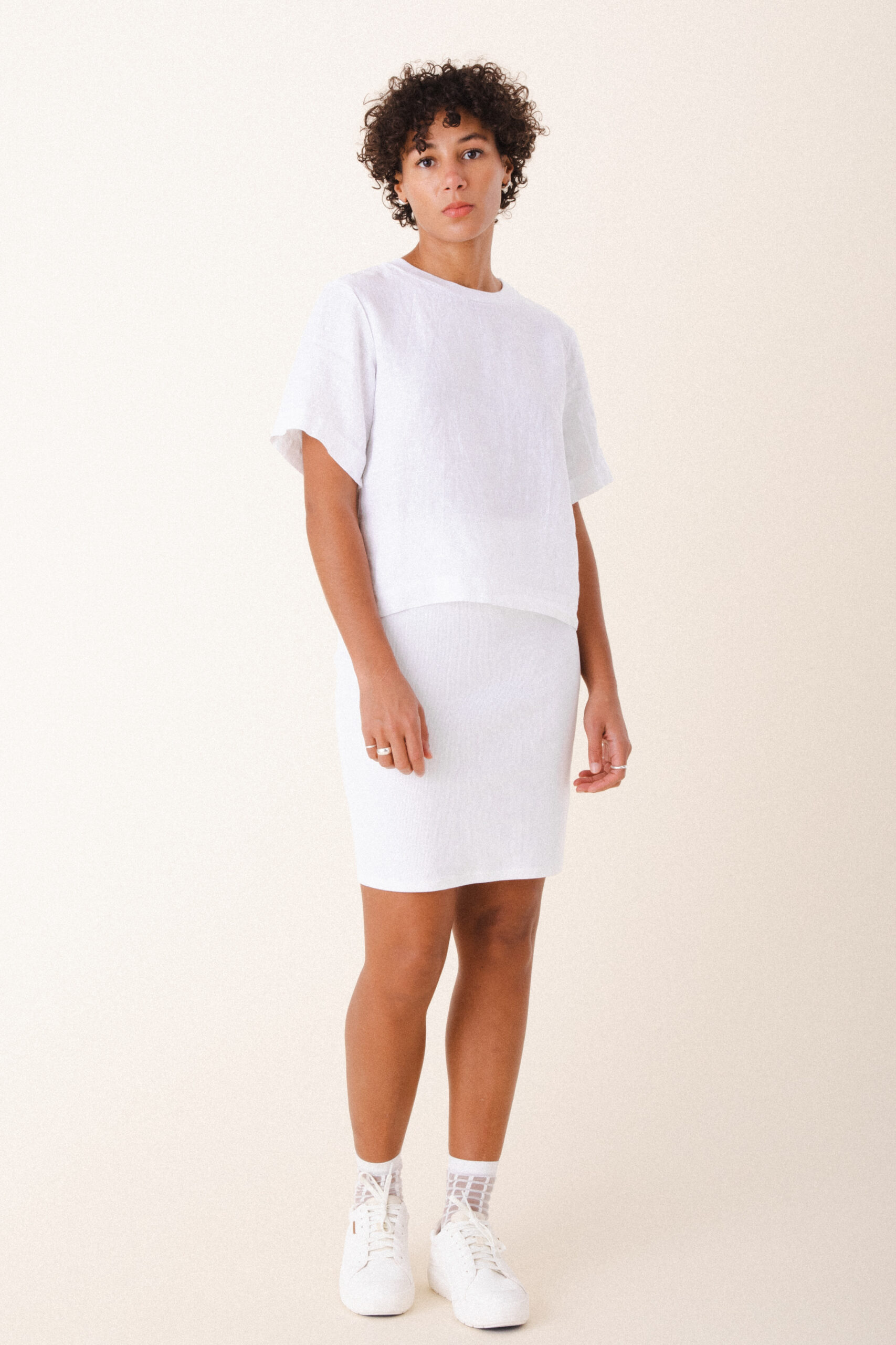 1498_FrameworkBlouse_white_1442_TrimSkirt_white-053